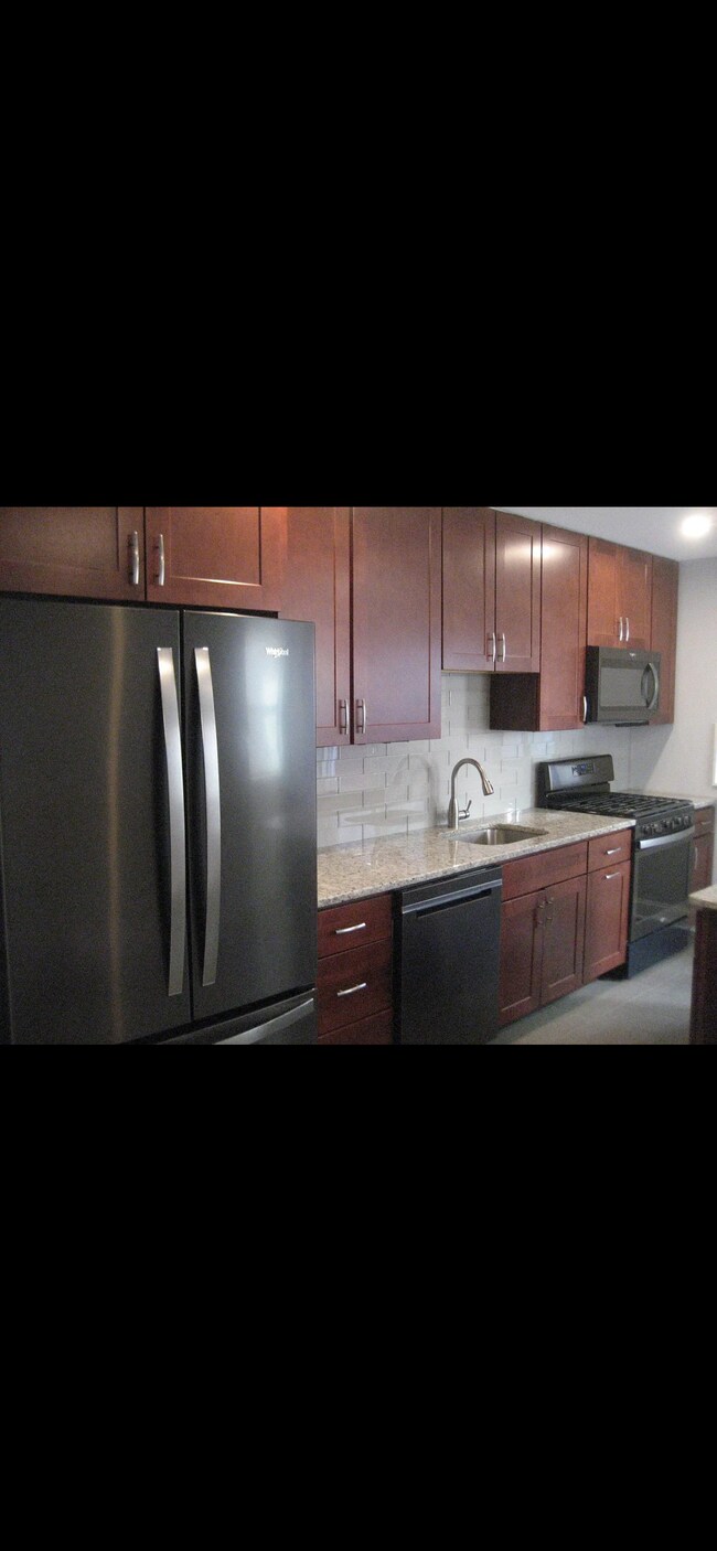 Foto del edificio - 702 S Darien St