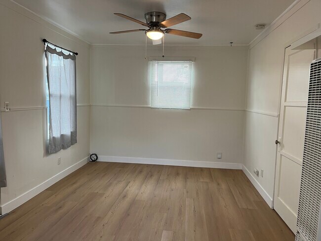 Foto del edificio - 3610 44th St