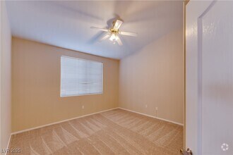 Building Photo - 9901 Trailwood Dr