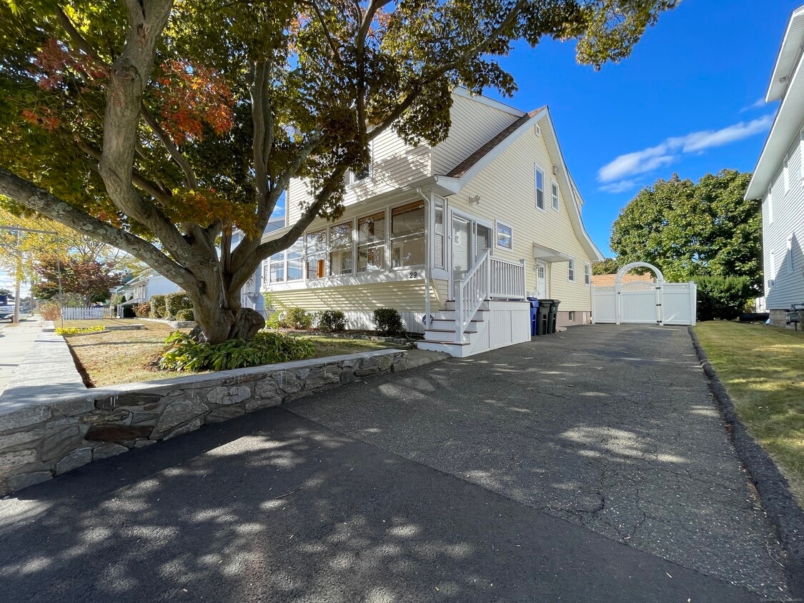Primary Photo - 29 5th St