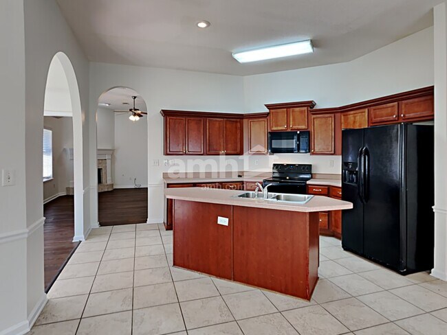 Foto del edificio - 1673 Farkleberry Dr