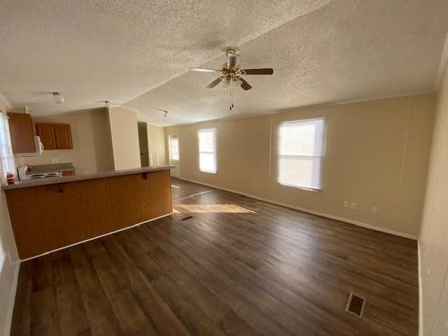 Foto del edificio - 6244 Midway Rd