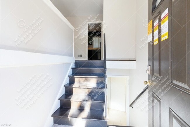 Foto del edificio - 3 br, 1.5 bath House - 551 Roxbury Dr