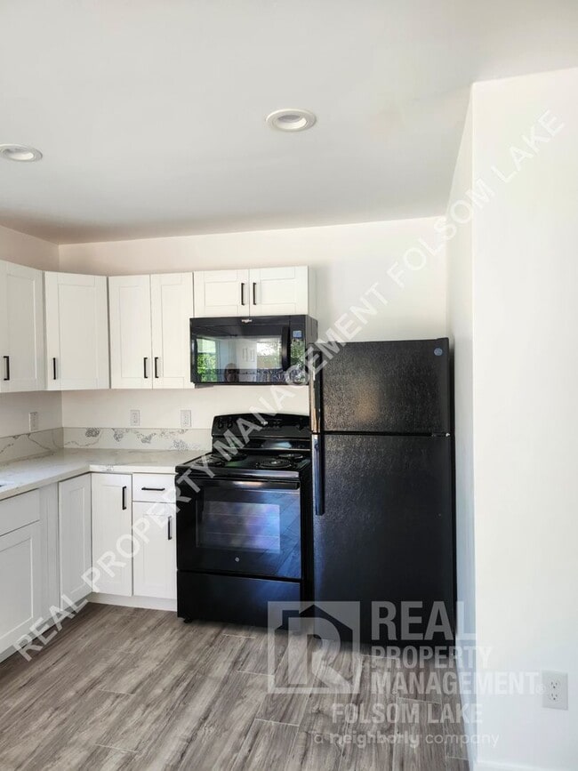 Building Photo - New 1bd 1ba available in Folsom