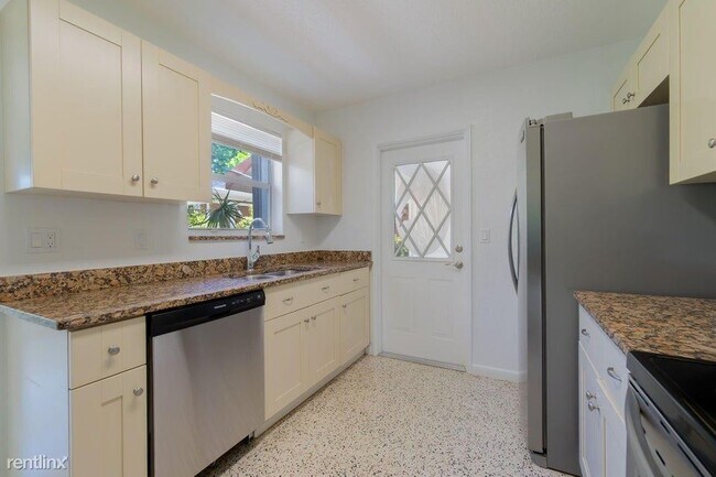 Foto del edificio - 3 br, 2 bath House - 5324 Lake Osborne Dr