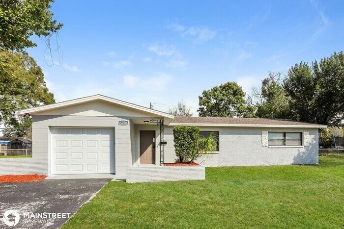 Primary Photo - 5700 6th Way S, St Petersburg, FL 33705