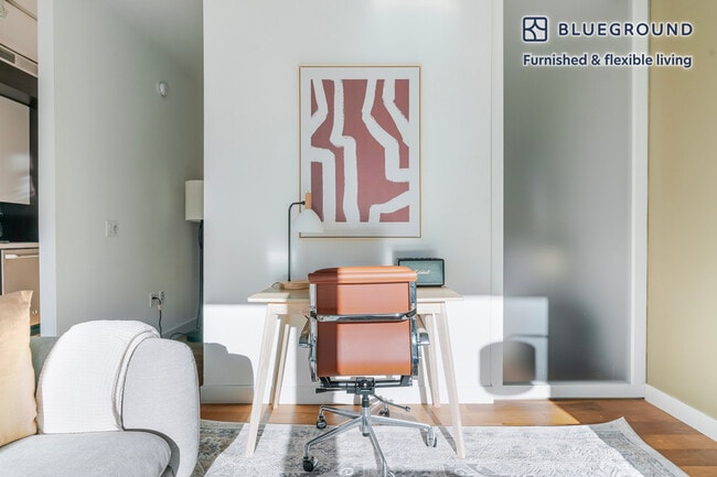 Building Photo - 1212 4th St SE