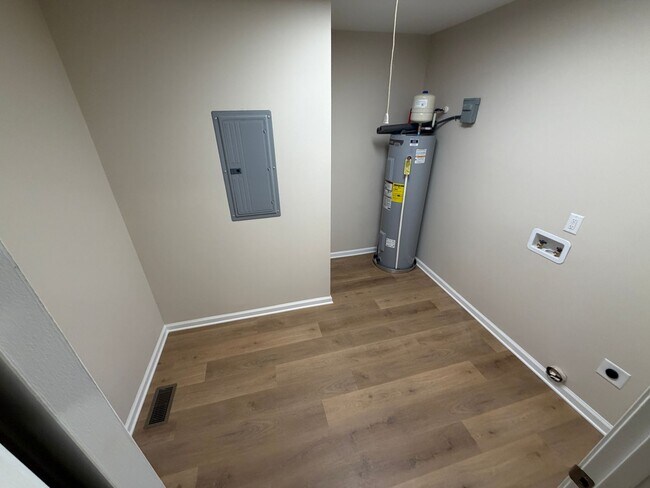 Foto del edificio - New Construction Duplex For Rent: 511 Maryland Ave, Burlington, NC COMING SOON