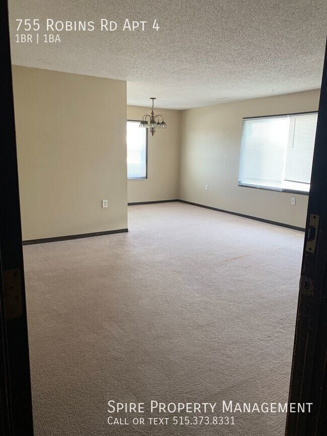 Foto del edificio - Hiawatha Large 2 bedroom 1 bath