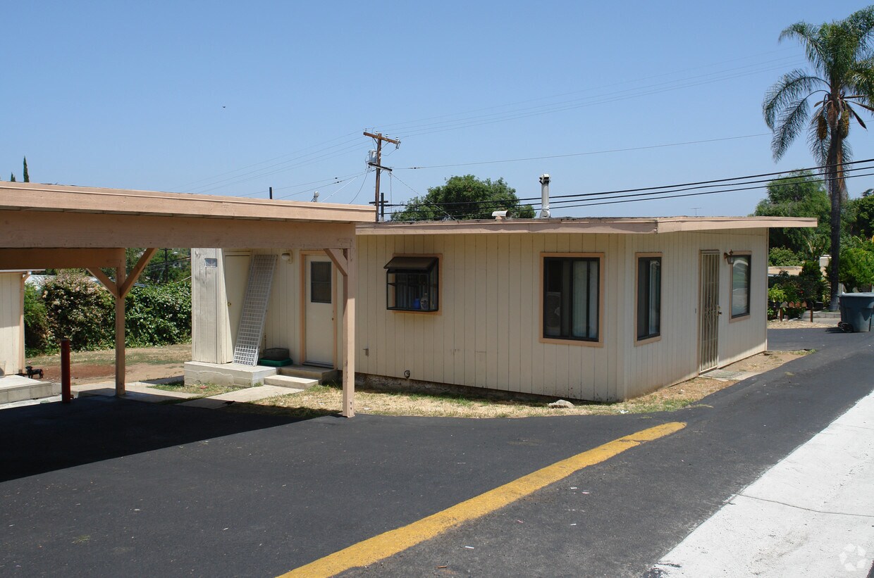 Primary Photo - 257-267 Lado De Loma Dr