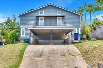 Building Photo - 7305 Grand Canyon Dr