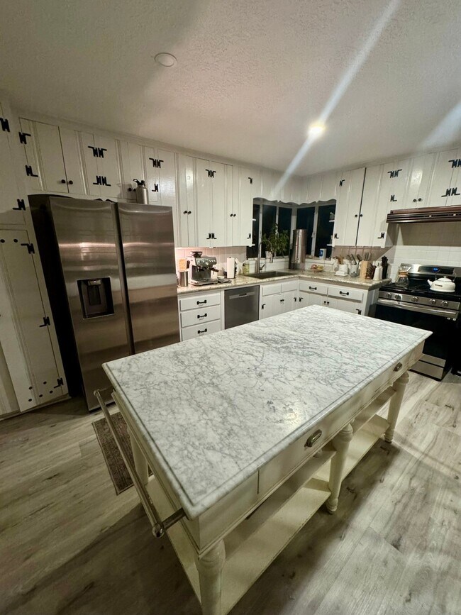 Foto del edificio - 3107 Prescott St