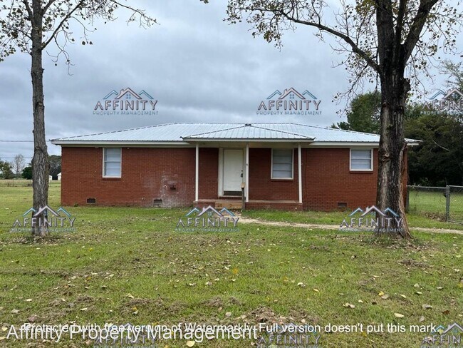 Building Photo - 3 br, 1 bath House - 1523 Macgillicuddy Dr