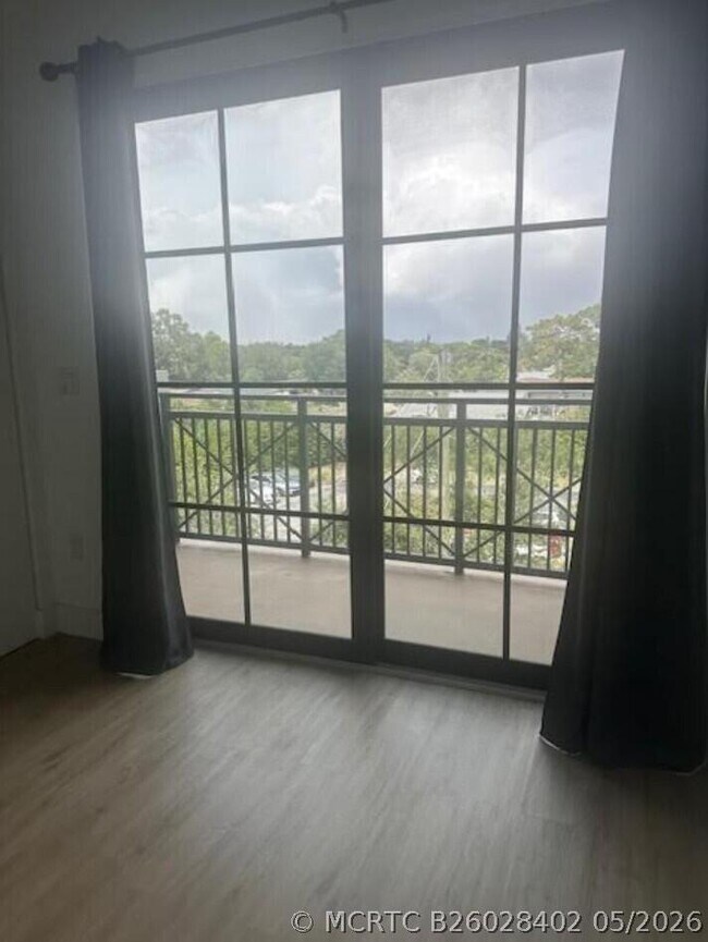 Foto del edificio - 4100 SW 64th Ave
