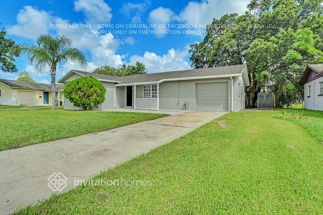 Building Photo - 8209 Sarnow Dr