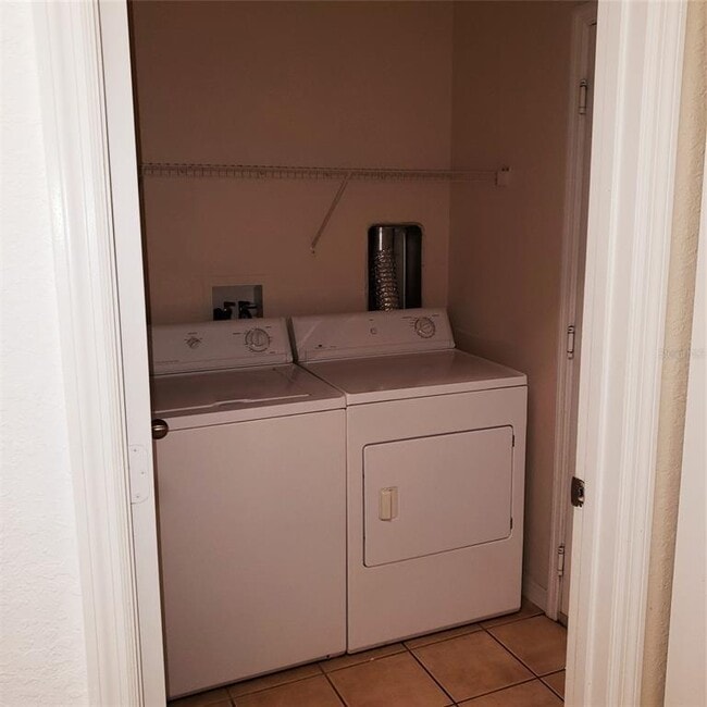 Foto del edificio - 10855 Dragonwood Dr