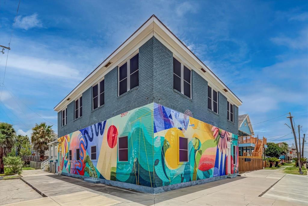 Primary Photo - 1827 Avenue O