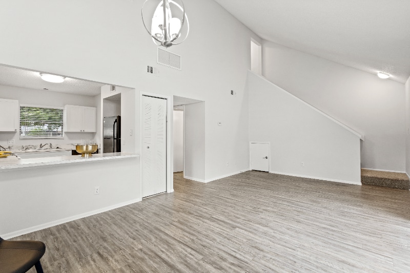 Photo - 2560 W Bird St (Tampa, FL)