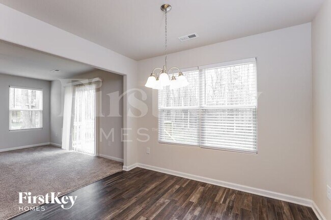 Foto del edificio - 115 Teal Dr