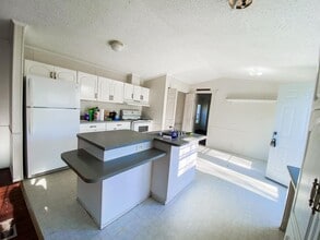 Building Photo - 2294 FM 980