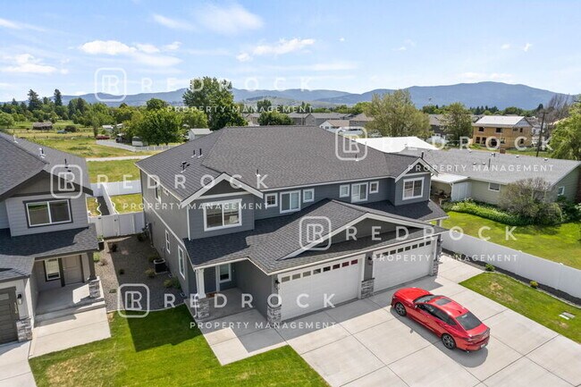 Foto del edificio - 1208 N Tschirley St