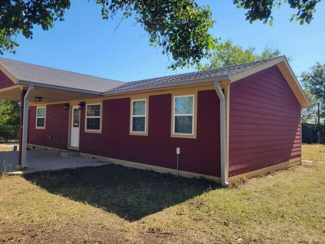 Building Photo - 8610 Webb Rd