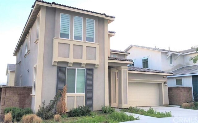 Primary Photo - 3114 E Yellowstone Dr