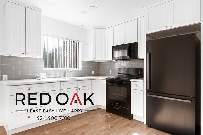 Foto del edificio - 2 Weeks Free! Incredible Two Bedroom Walk-...