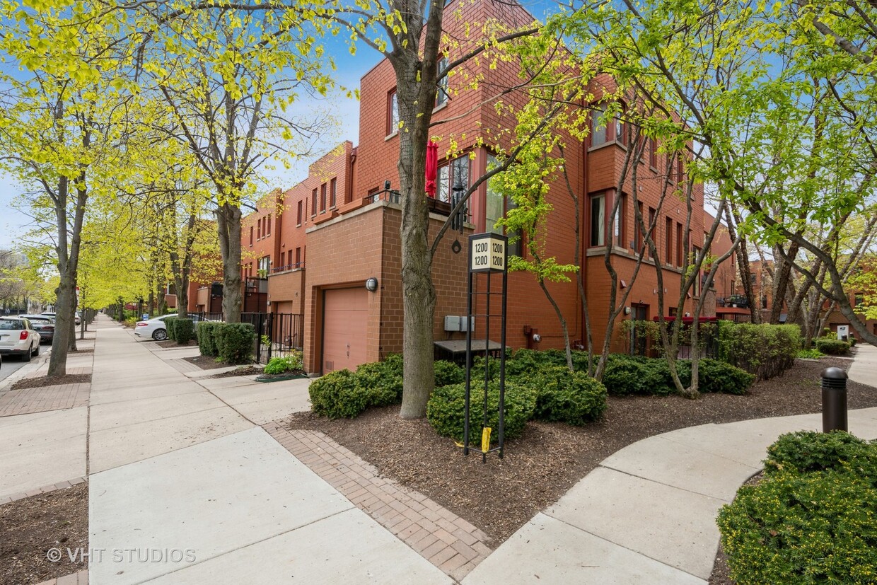 Foto principal - 1212 S Federal St