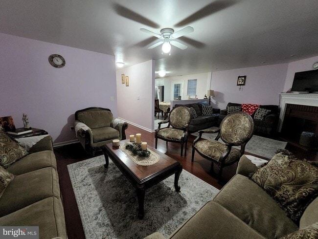 Foto del edificio - 2 Adam Ct