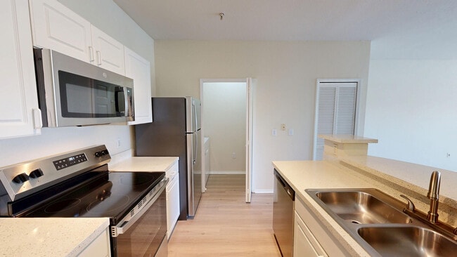 Interior Photo - MacAlpine Place