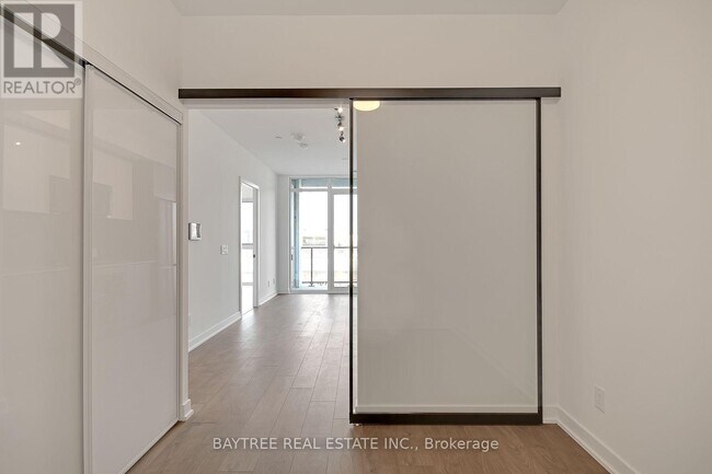 Photo du bâtiment - 5 Defries St