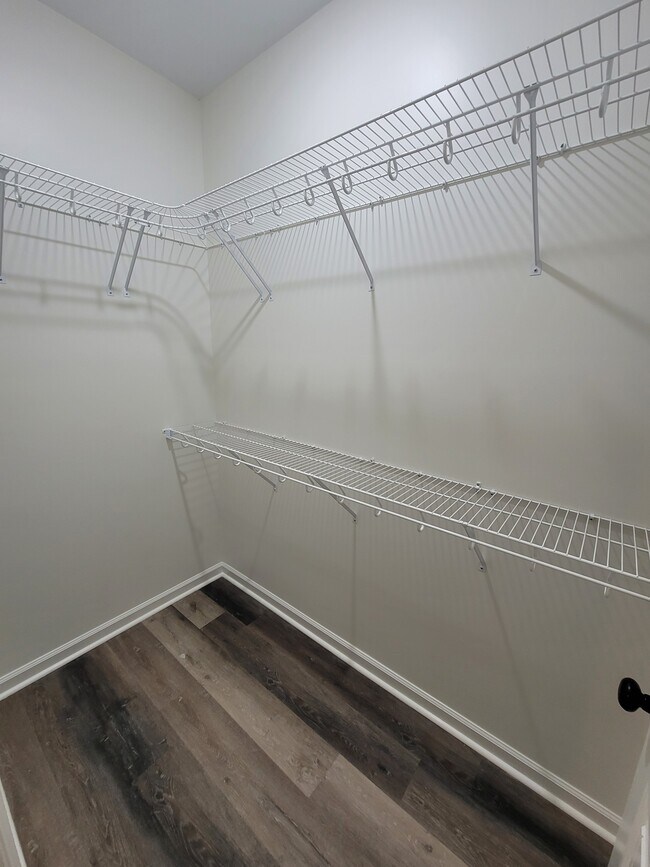 Foto del edificio - 307 W Blair Ave