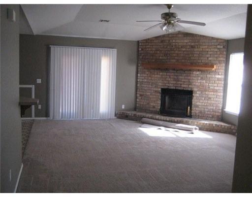 Foto del edificio - 11 Greenridge Ln