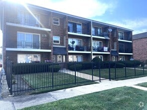 Building Photo - 11946 S Ridgeway Ave