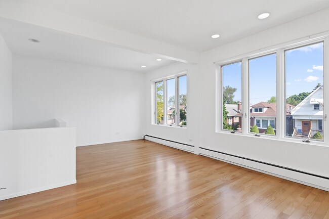 Foto del edificio - 4915 W Grace St