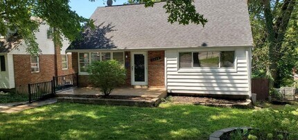 Building Photo - 1113 Twinbrook Dr