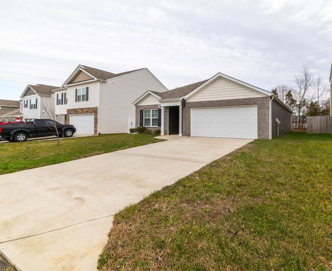 Building Photo - 7452 Game Bird St