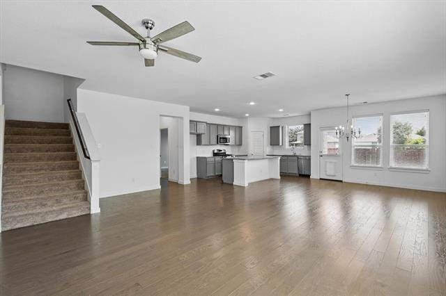 Building Photo - 1105 Kingston Ct