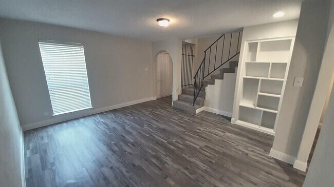 Foto del edificio - 601 Fuller St