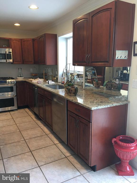 Foto del edificio - 124 Taylors Mills Rd