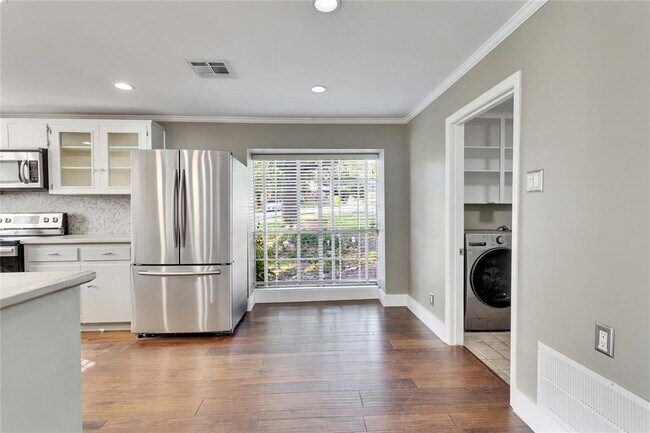 Foto del edificio - 10903 Mellow Ln