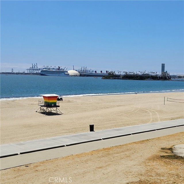 Building Photo - 1750 E Ocean Blvd