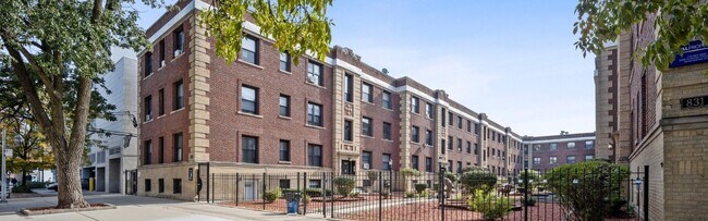 Foto del edificio - 822 W Waveland Ave