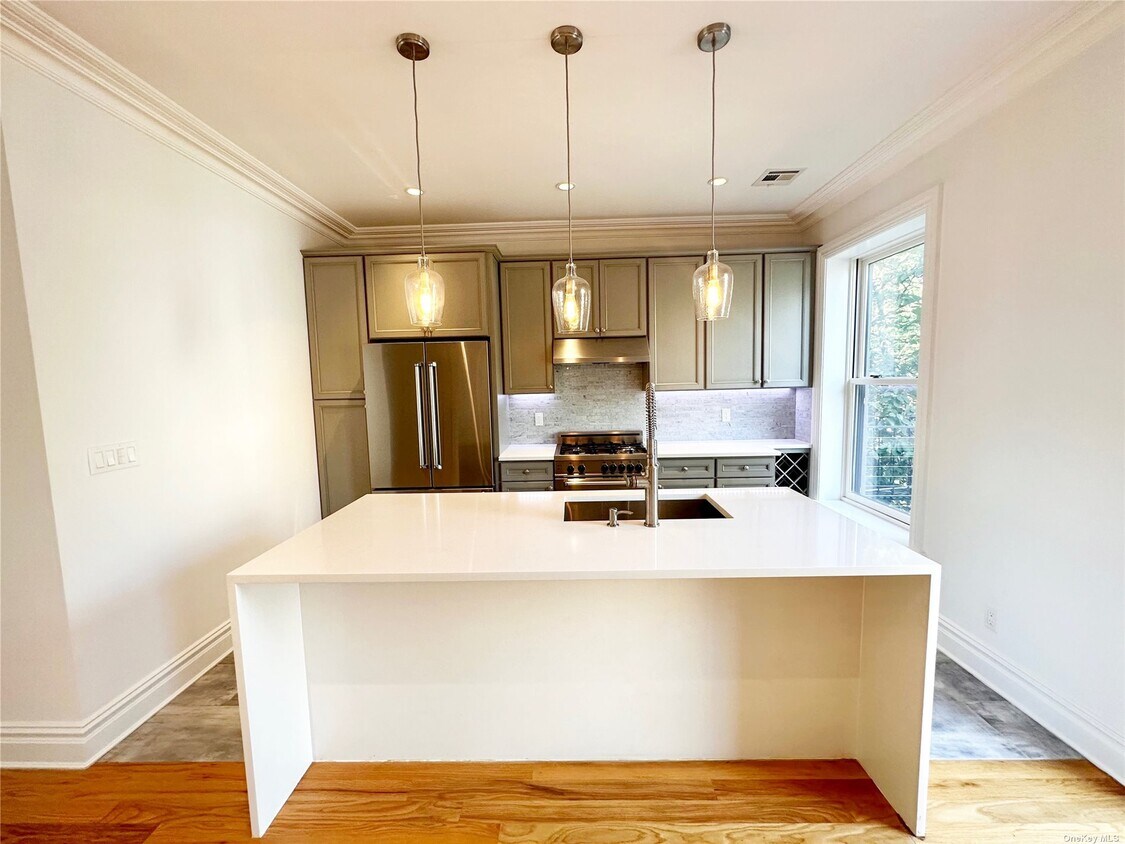 Foto principal - 203 Dekalb Ave