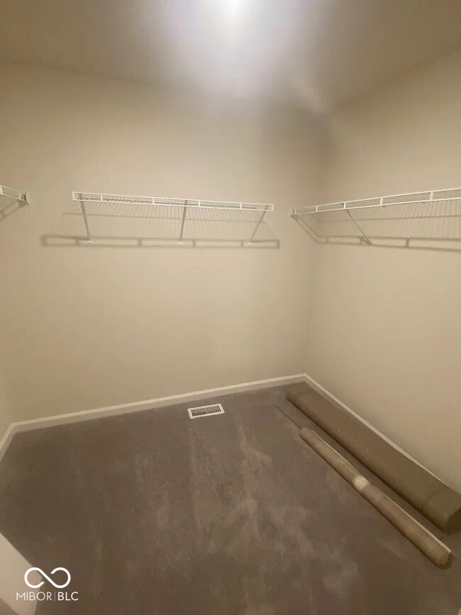 Building Photo - 3872 Riverstone Dr