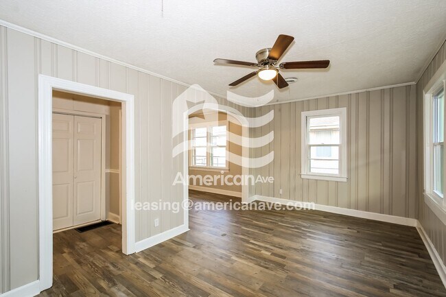 Foto del edificio - 426 Hampton Ave NW