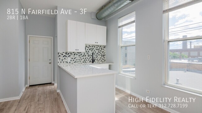 Foto del edificio - 815 N Fairfield Ave