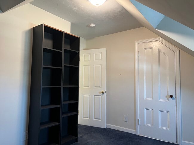 Foto del edificio - 122 Inman St