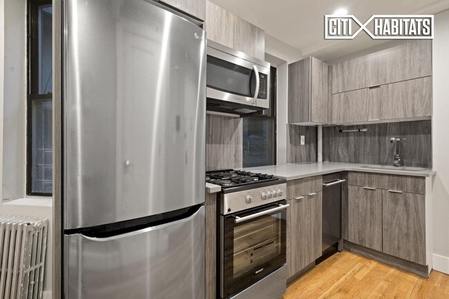 Foto del edificio - 137 E 110th St